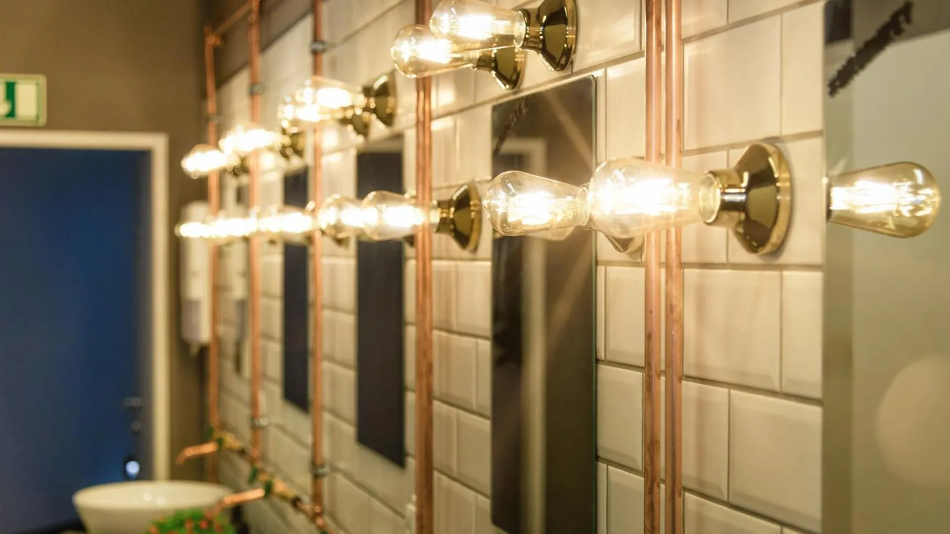 Urbankey Studio Hostel - Vienna Neubau
