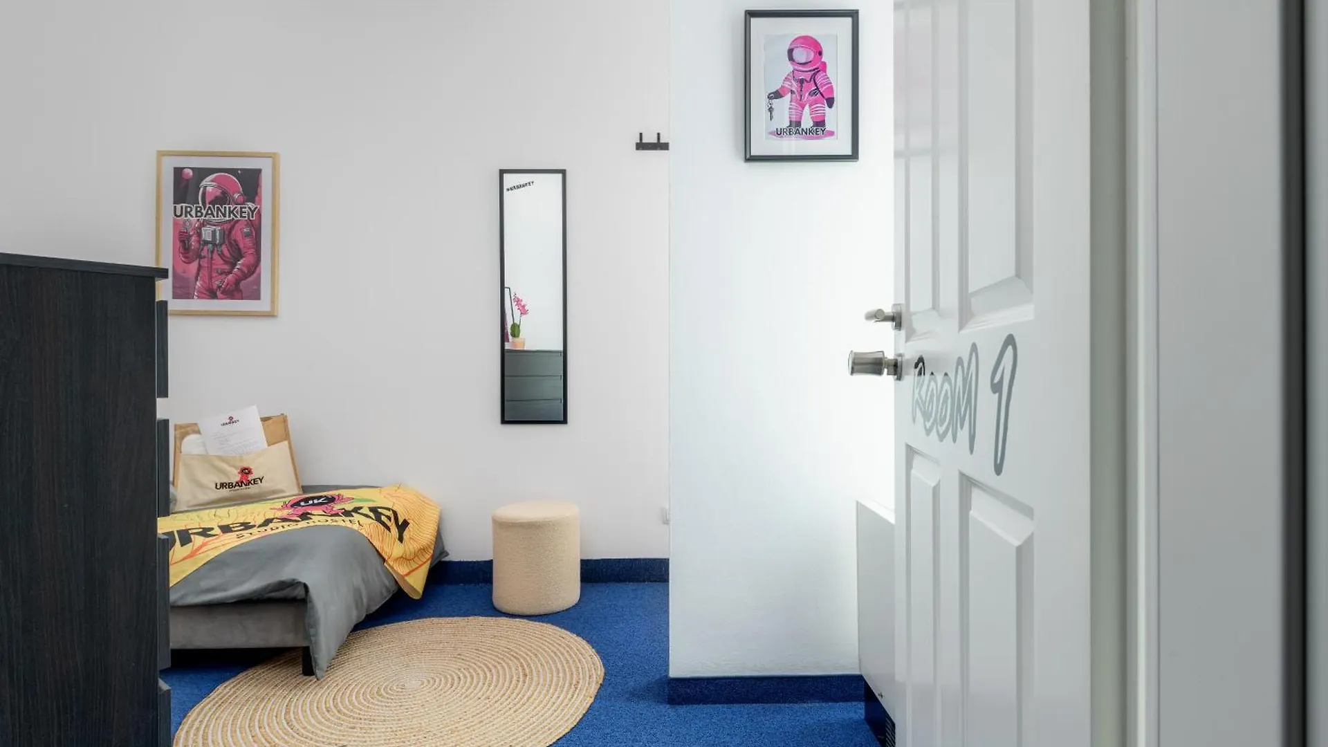 Urbankey Studio Hostel - Vienna Neubau