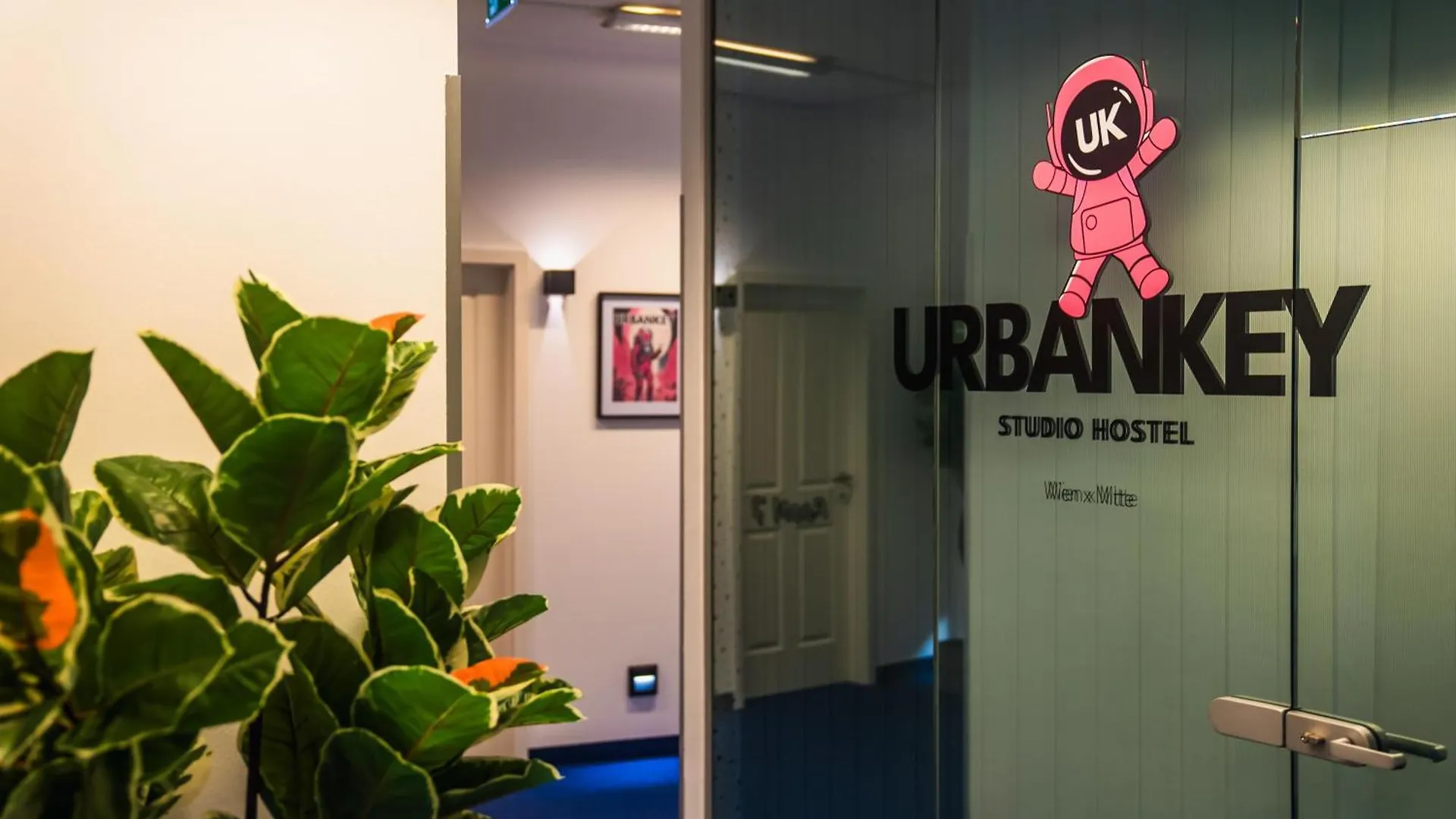 Urbankey Studio Hostel - Vienna Neubau