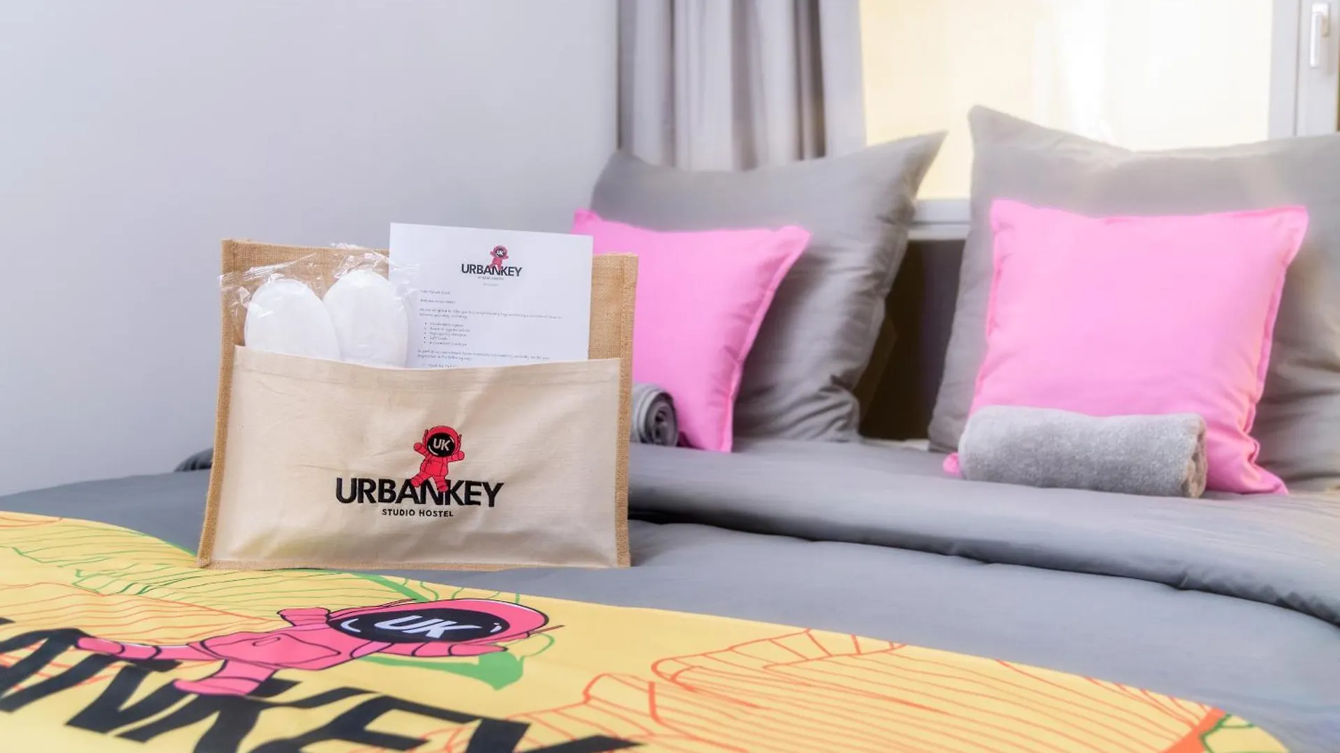 Urbankey Studio Hostel - Vienna Neubau 0*,  Austria